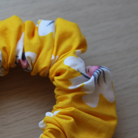 Daisy patterned yellow scrunchie