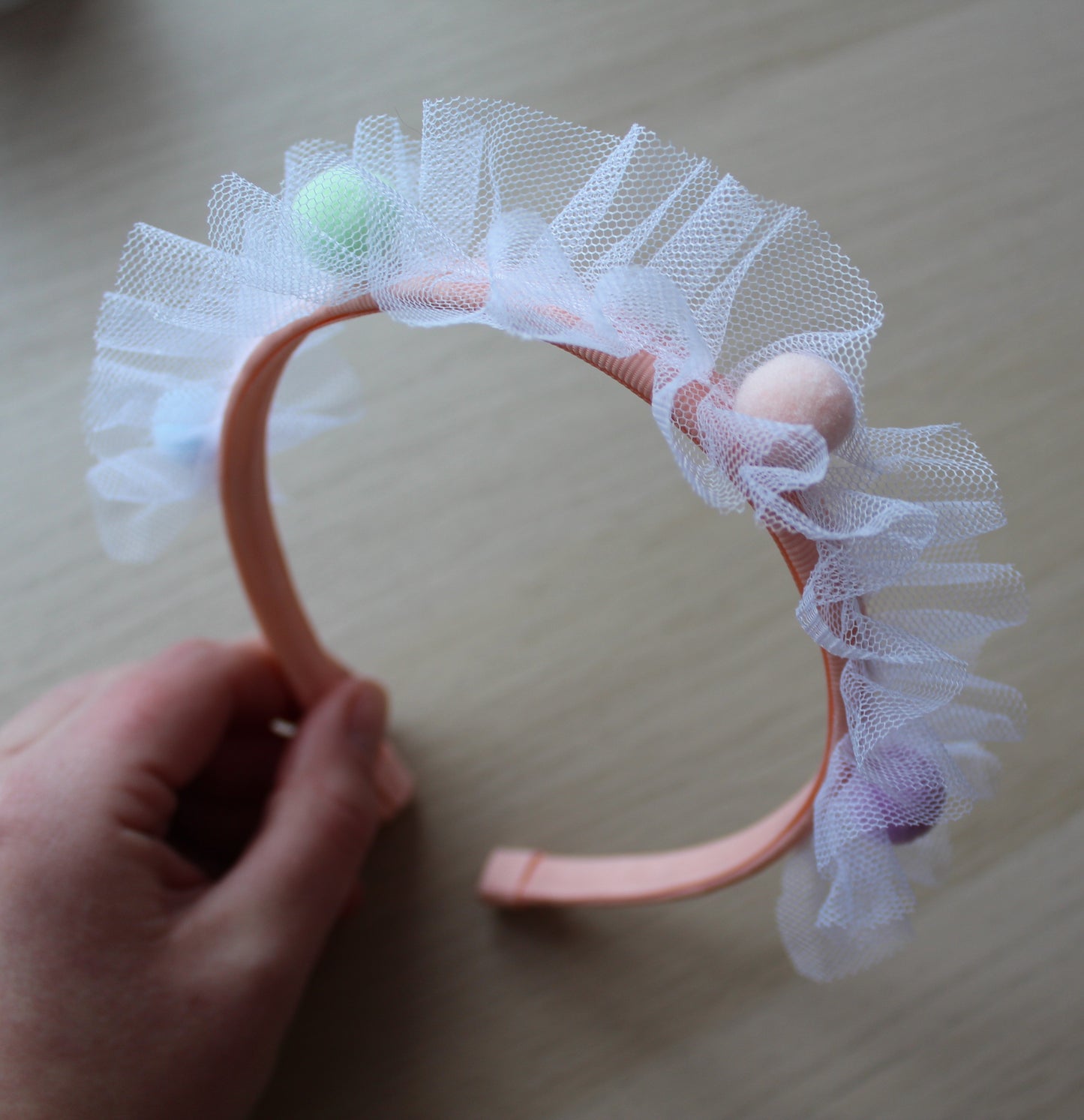 Pom pom tulle headband