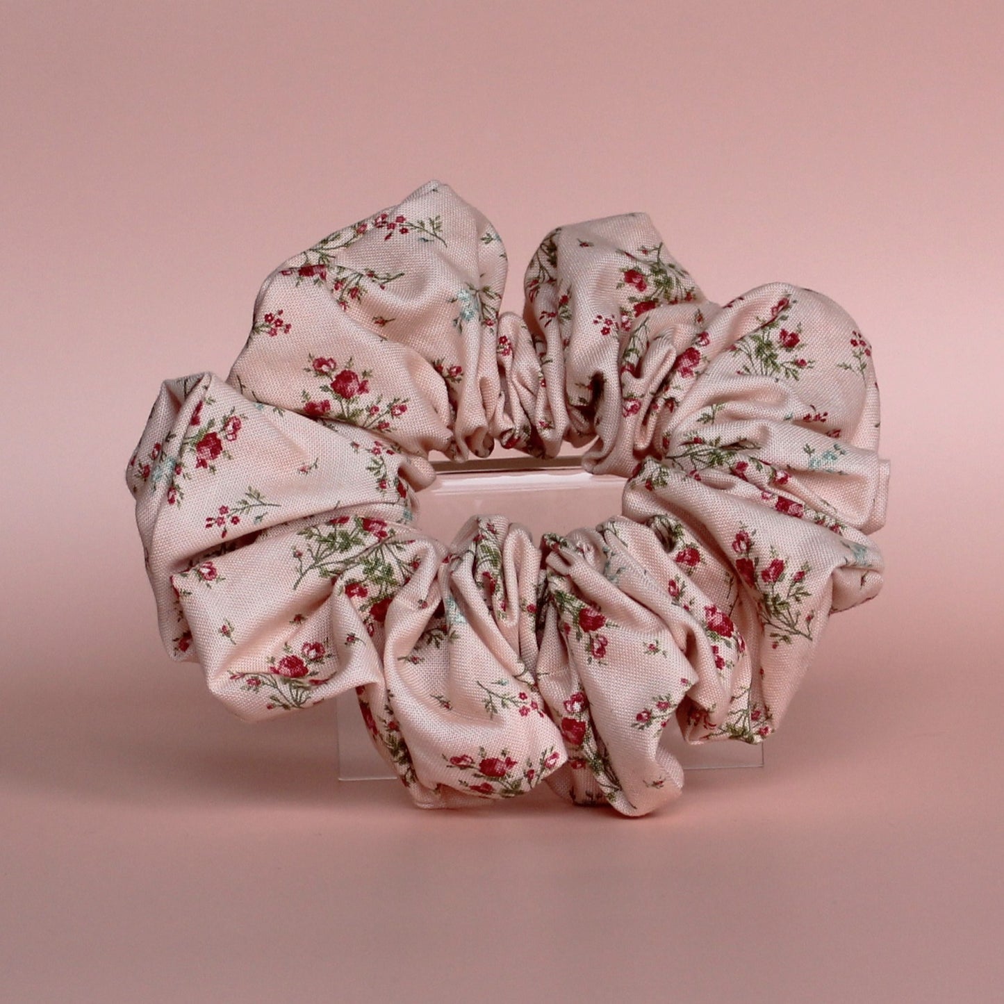 Vintage look ditsy floral pink oversized hair scrunchie