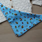 Blue dribble bib with little bees