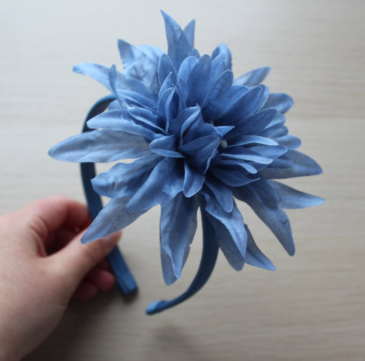 Blue flower headband 