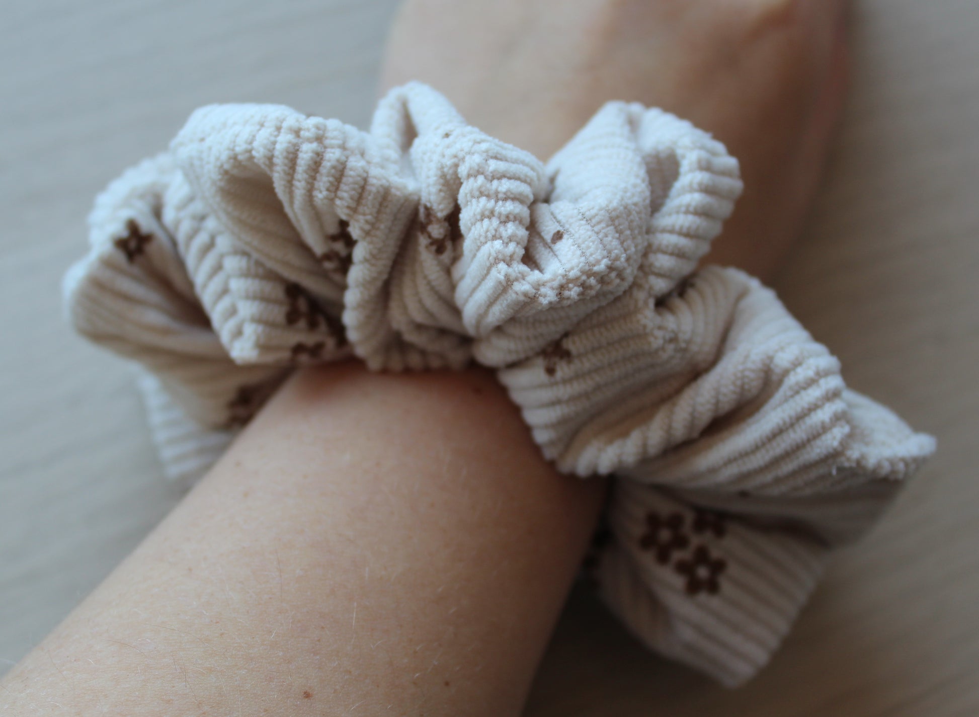 Corduroy oversized scrunchie with small flowers