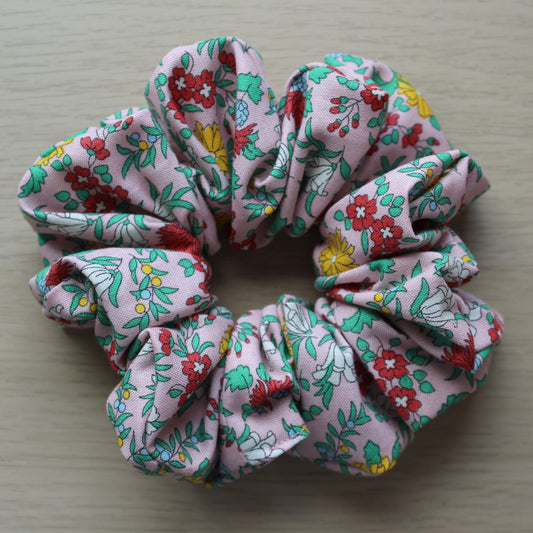 Oversized scrunchie in pink floral Liberty print