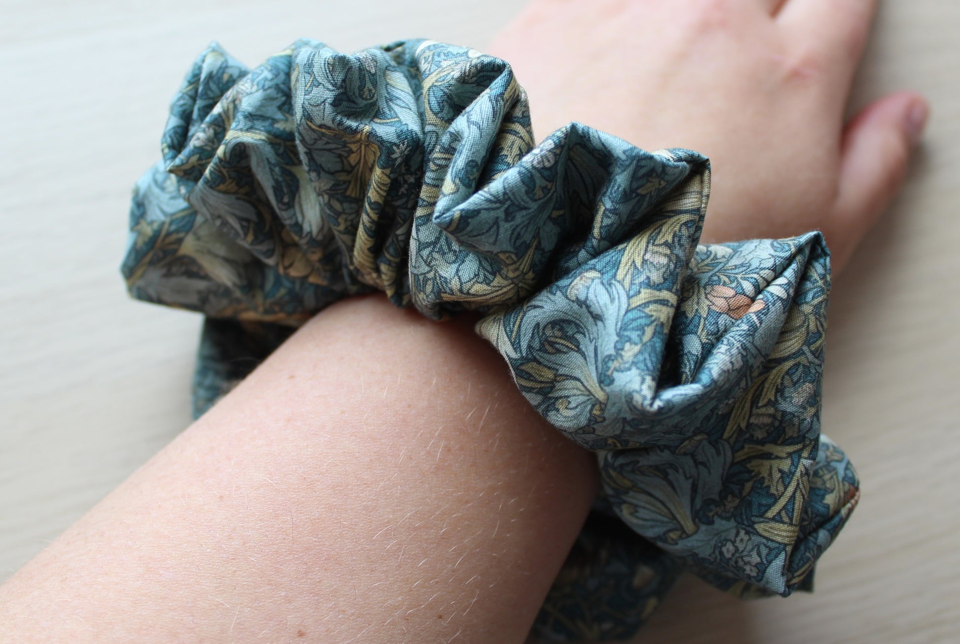 William Morris style oversized scrunchie