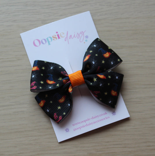 Pumpkin and stars Halloween hair bow