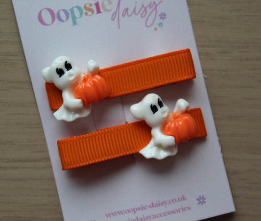 Halloween hair clips with ghost design