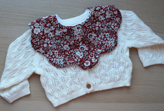 Red floral scallop baby bib