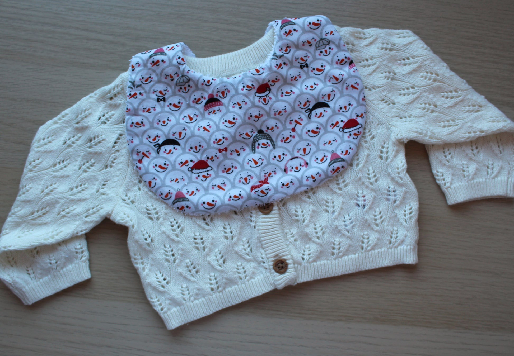 Snowman rounded baby bib