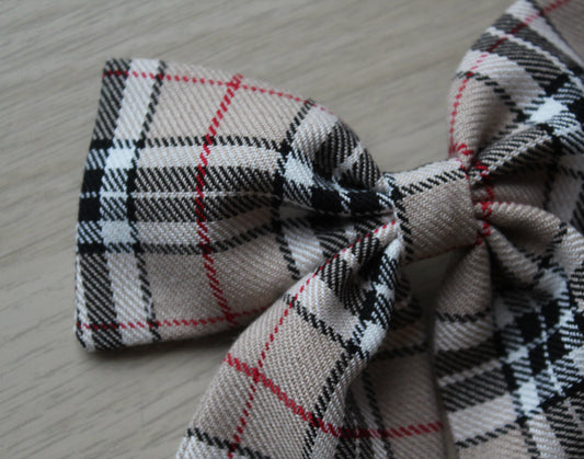 Beige and black plaid tartan hair bow