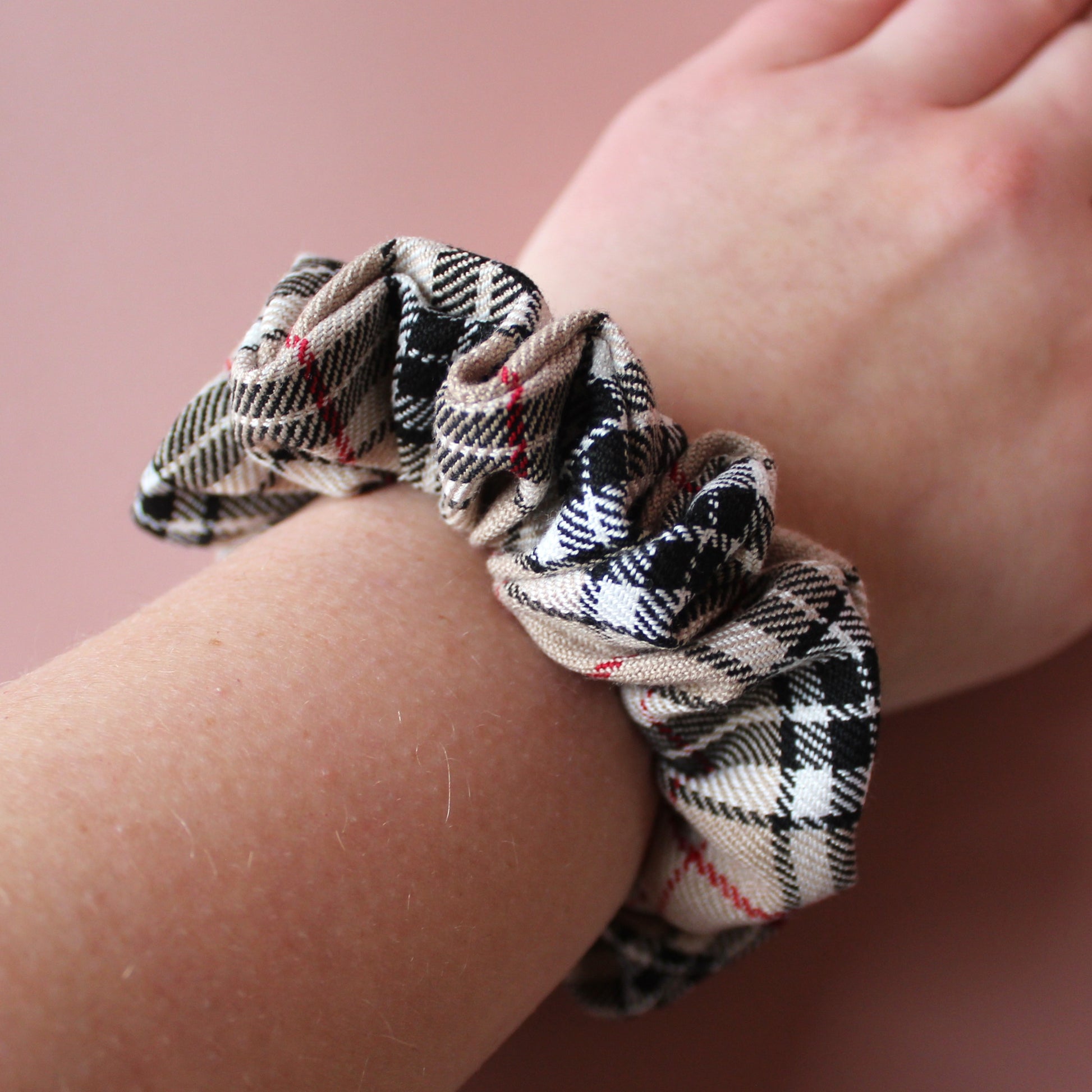 Thomson camel beige and black tartan scrunchie