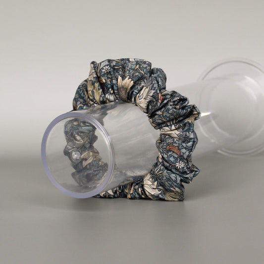 Green William Morris patterned floral scrunchie