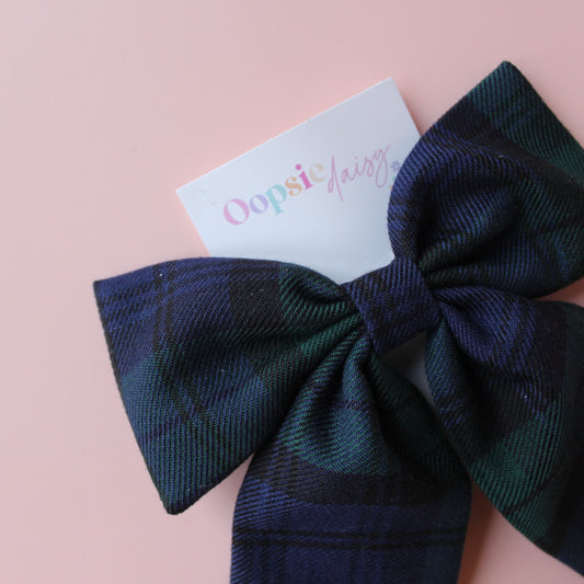 Black Watch tartan hair bow in dark navy and dark green plaid