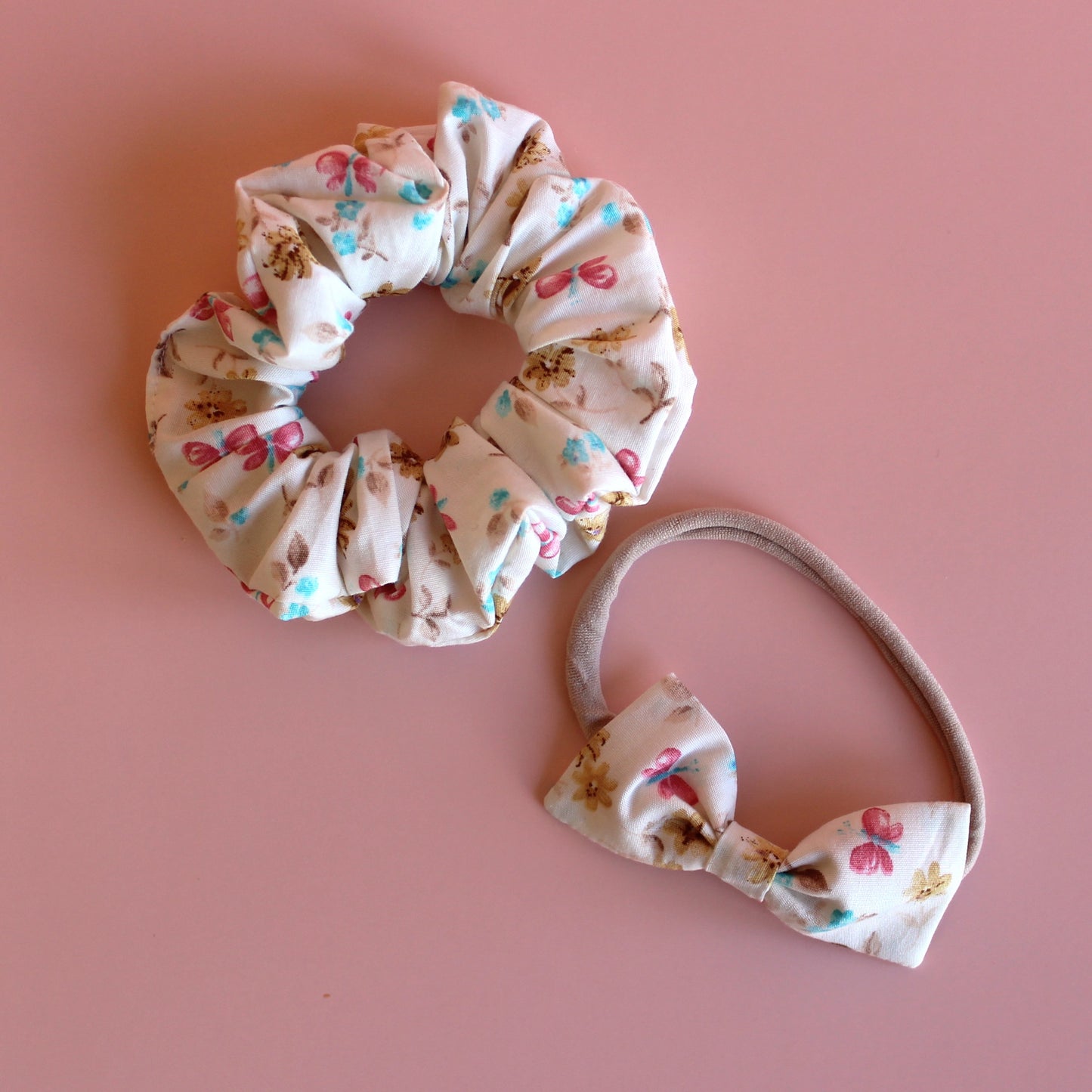 Set of butterfly and floral accessories - baby headband, scrunchie 