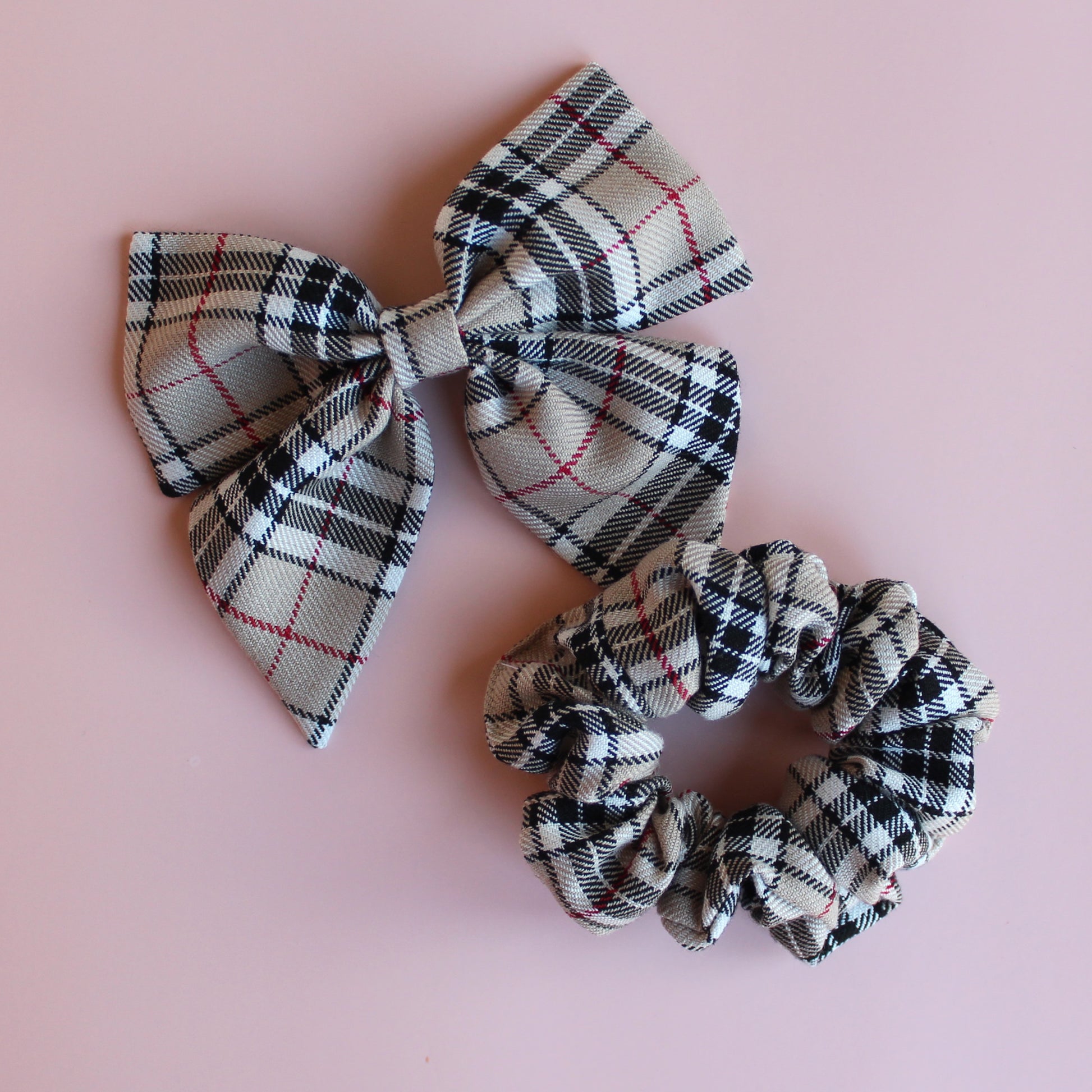 Thomson Camel beige and black tartan hair bow gift set - scrunchie, hair bow