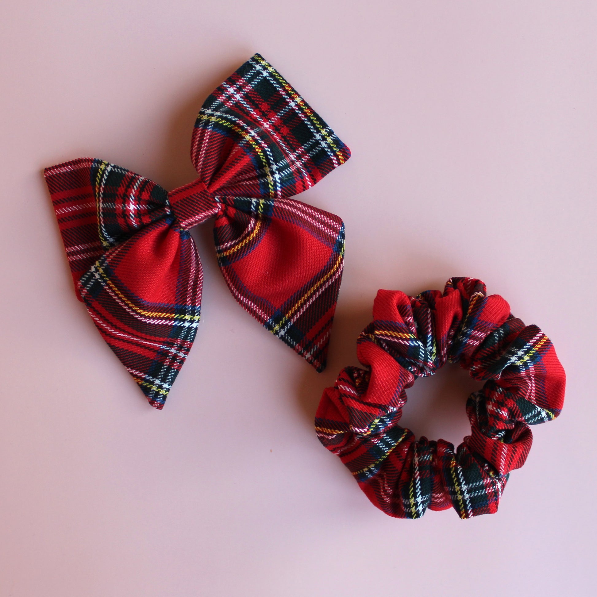 Royal stewart red tartan plaid hair accessory gift set -  scrunchie and hair bow