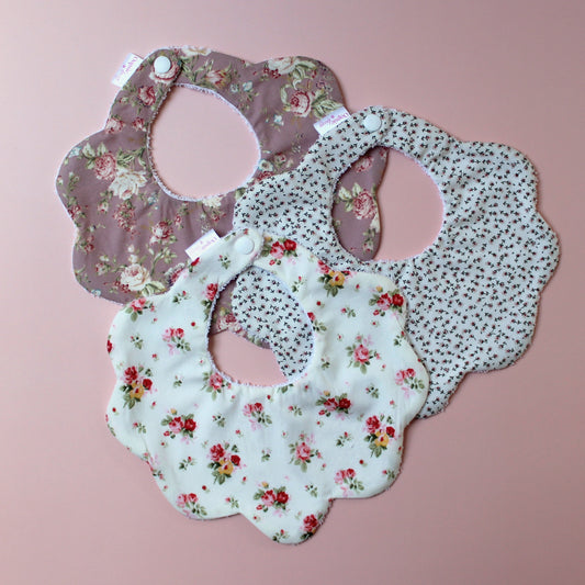 Set of 3 scallop baby bibs with vintage themed floral prints