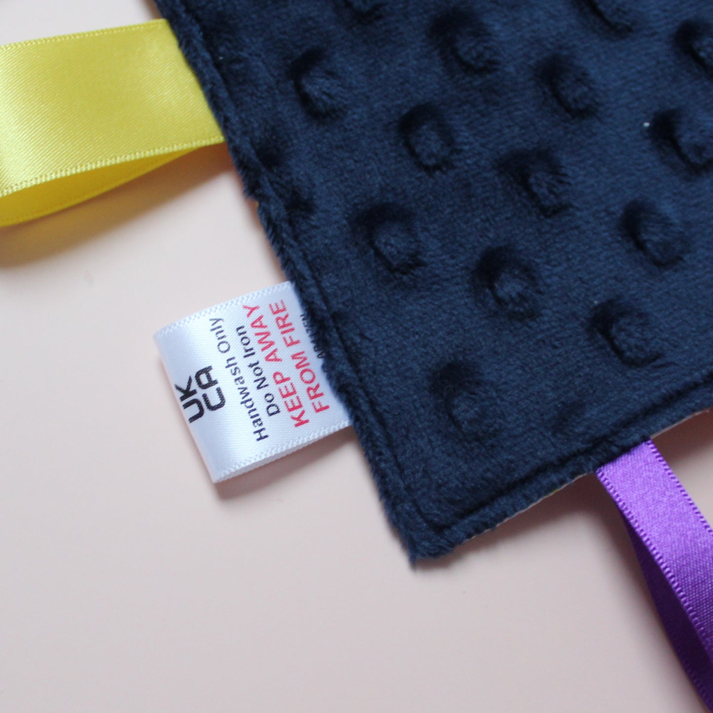 Sensory crinkle tag baby toy with jungle animal pattern