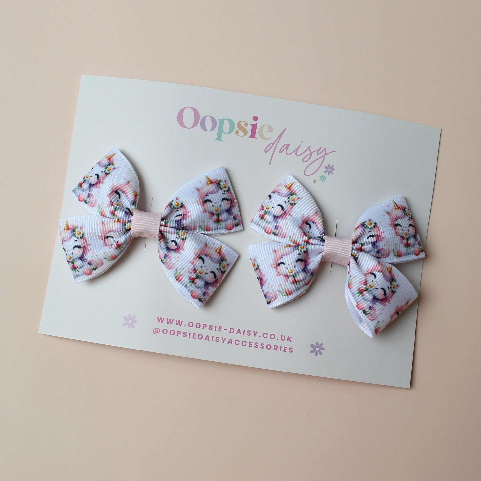 Set of 2 unicorn hair bow clips
